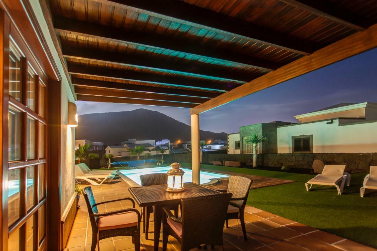 Villa Esterlicia بلايا بلانكا المظهر الخارجي الصورة