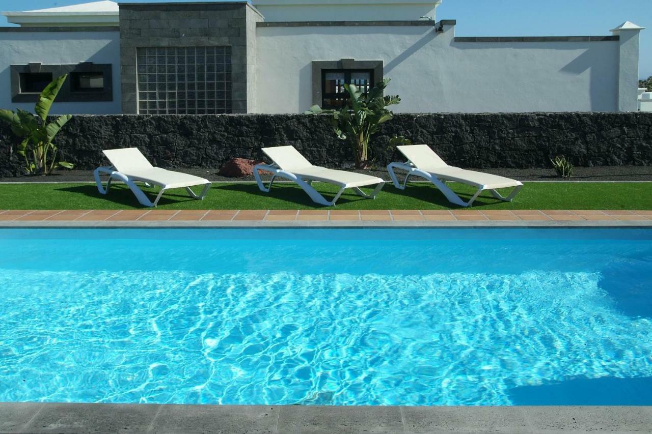 Villa Esterlicia بلايا بلانكا المظهر الخارجي الصورة