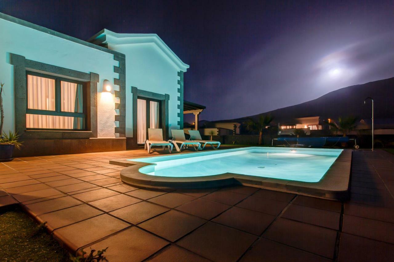 Villa Esterlicia بلايا بلانكا المظهر الخارجي الصورة